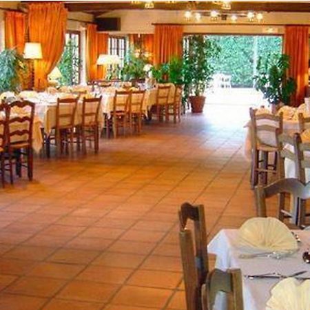 Отель Le Ratelier Montaigut-sur-Save Экстерьер фото